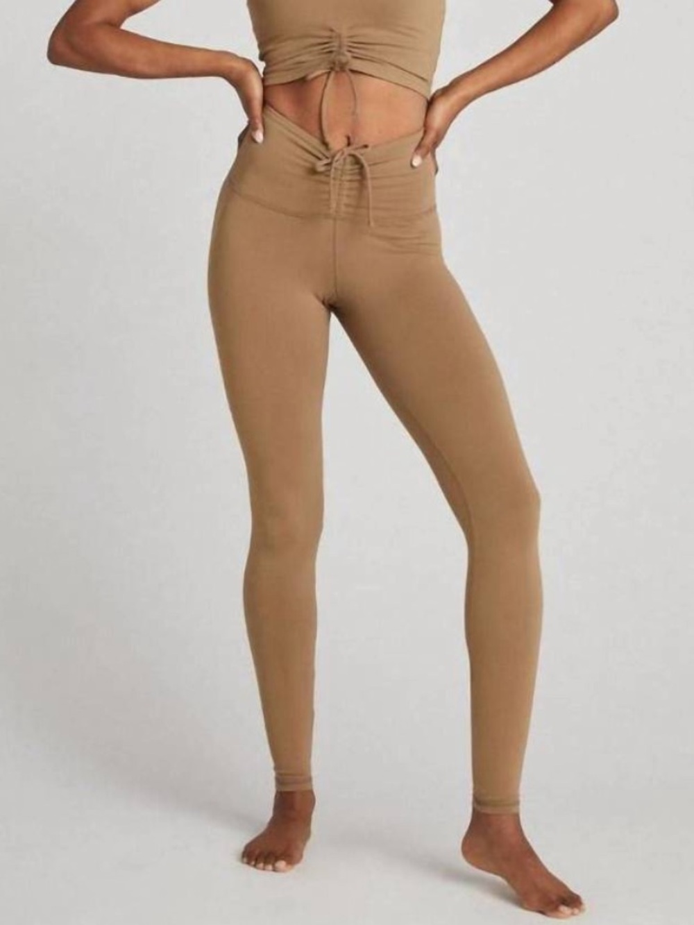 NWT strut this lovers ankle leggings v waist tobacco brown women’s size‎ medium